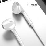 White Wholesale Earphones in affordable price