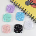 Color variations for bulk popsocket