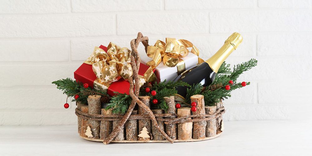 Christmas basket party favor